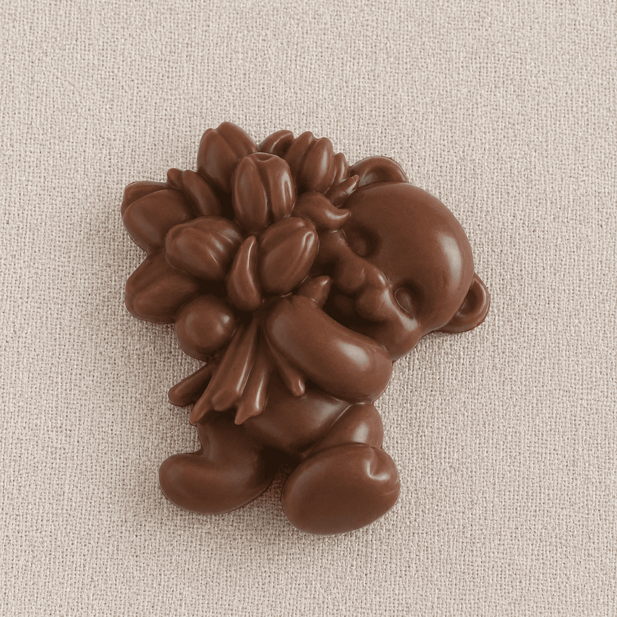 Teddy holding Tulips 3