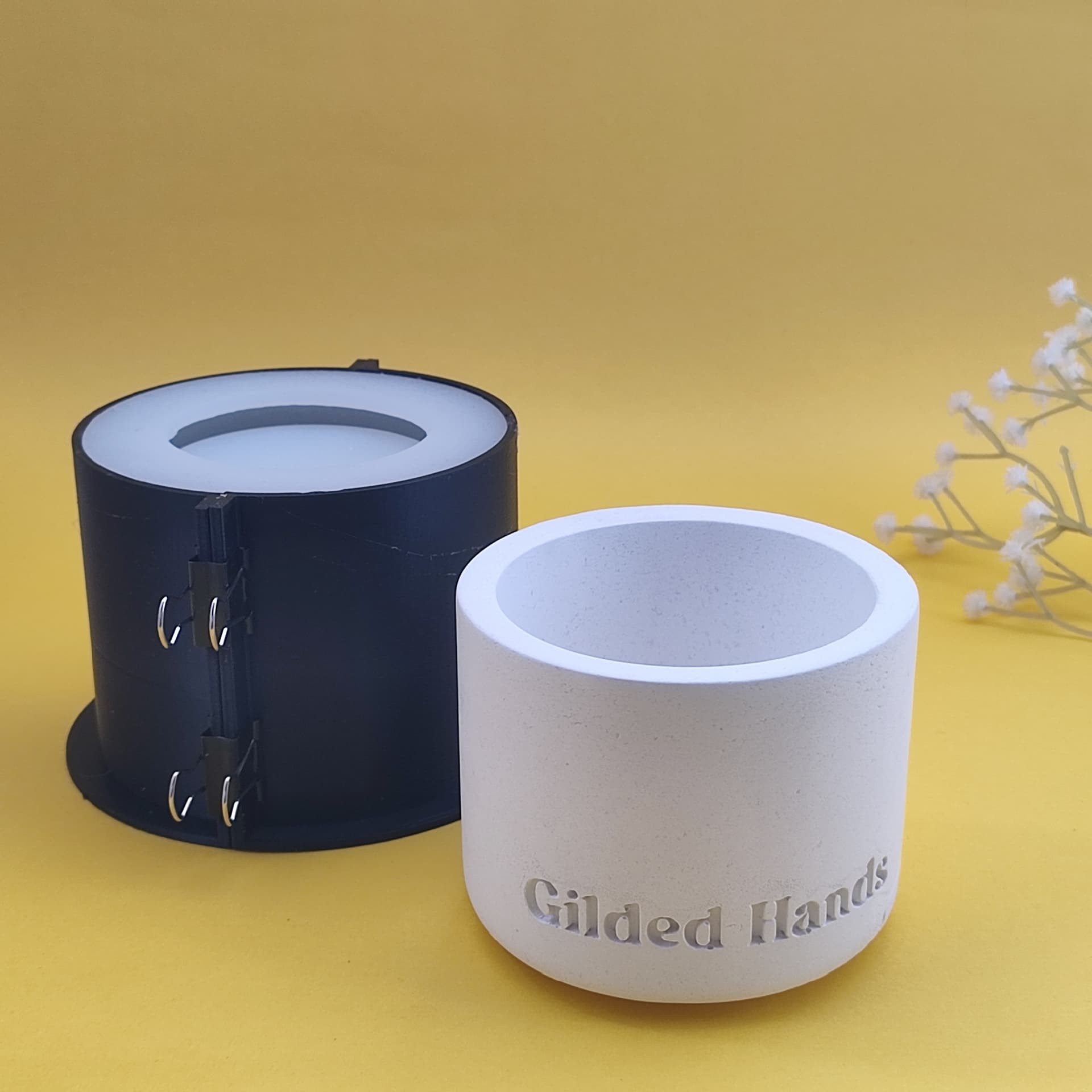 Plain Jar with lid 2